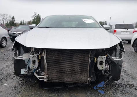 2016 Volkswagen Passat 1.8T R-Line из США, поврежденный, VIN 1VWAT7A32GC053222